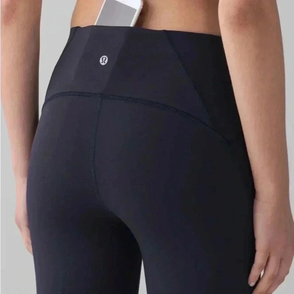 Lululemon Train Times Crops - Picture 4 of 11